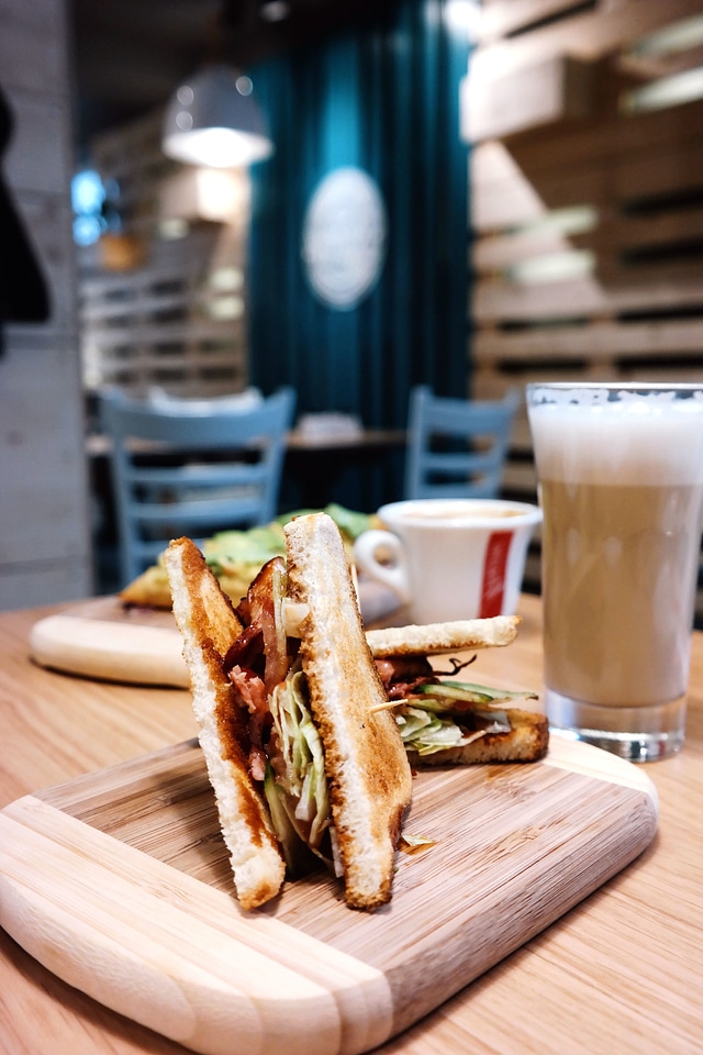 Breakfast burger cappuccino