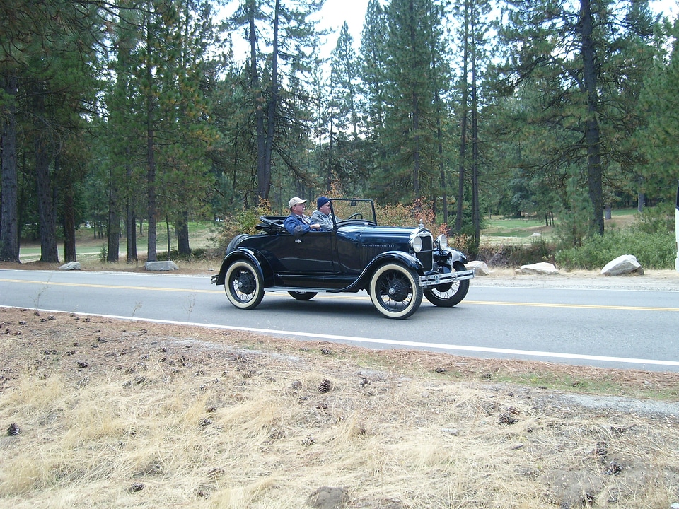 Vehicle coupe historically