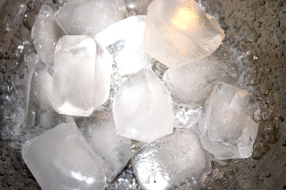 Cold cold water drink