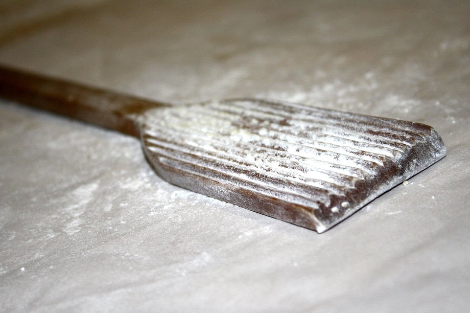 Flour hand tool making