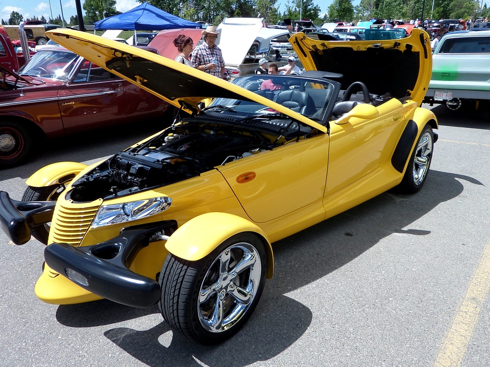 Car engine showcase