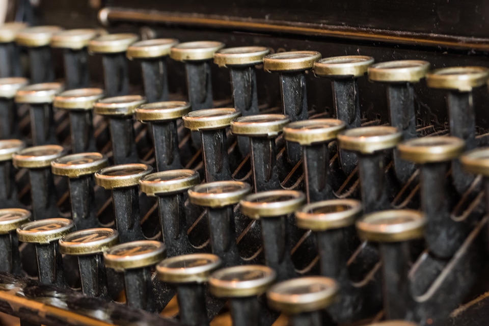 Write metal machine