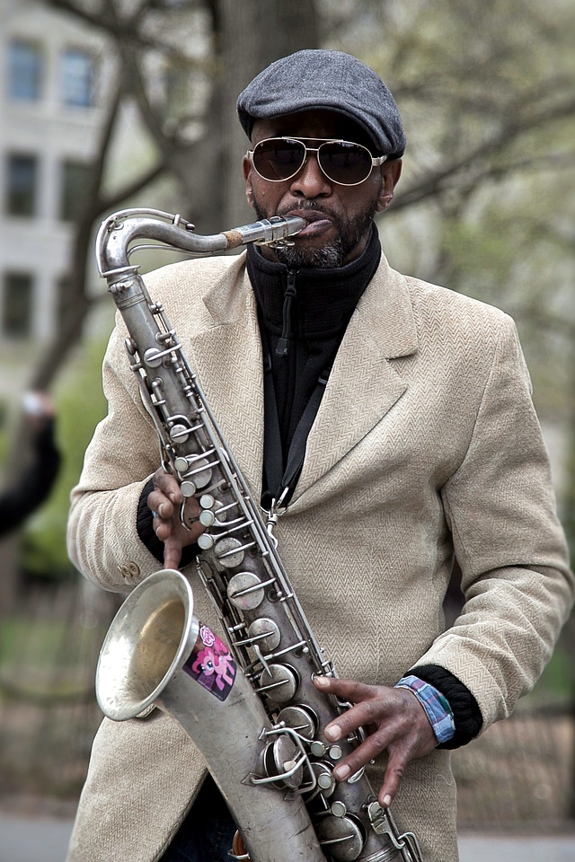 Artist festival instrument
