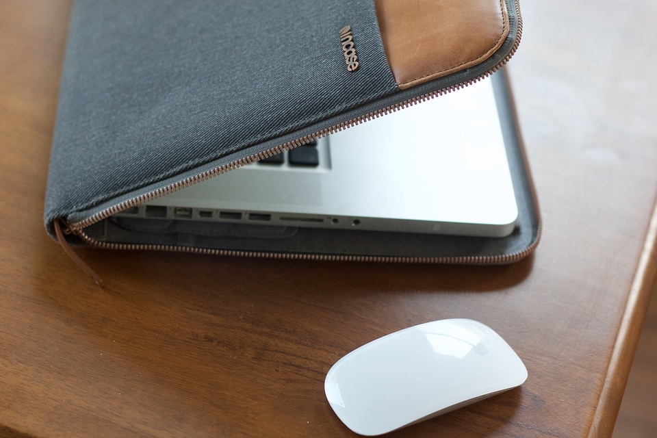 Case technology magic mouse