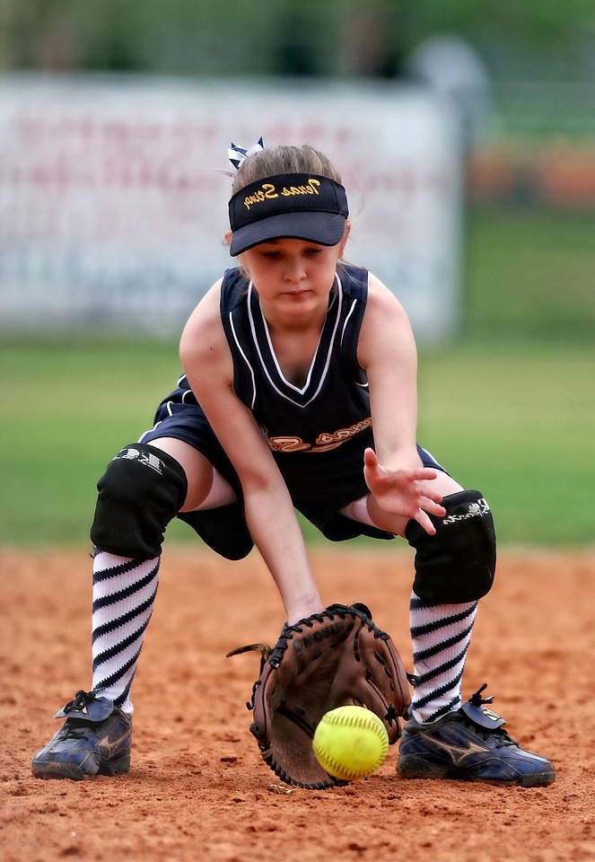 Ball baseball catcher