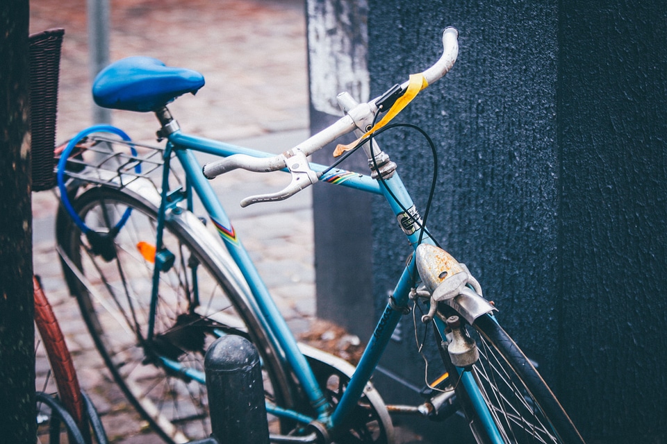 Bicycle metal object