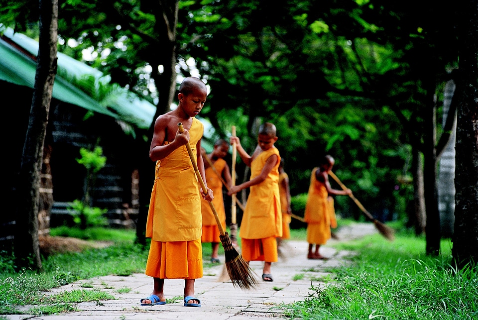 Wat phra dhammakaya temple photo