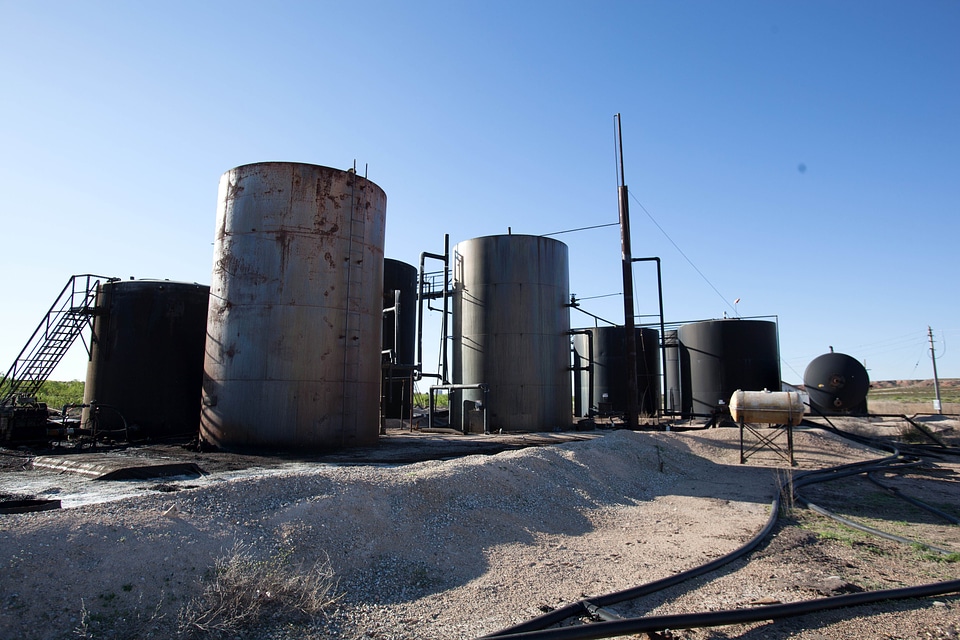 Facilities oil processing