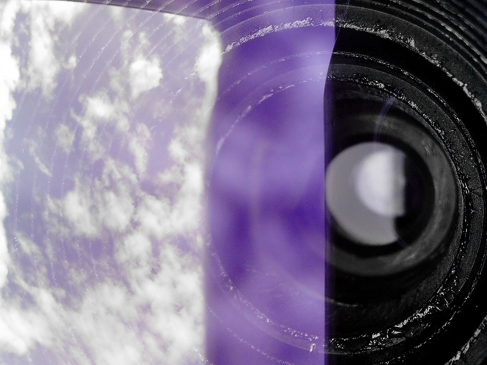 Binoculars glass lens
