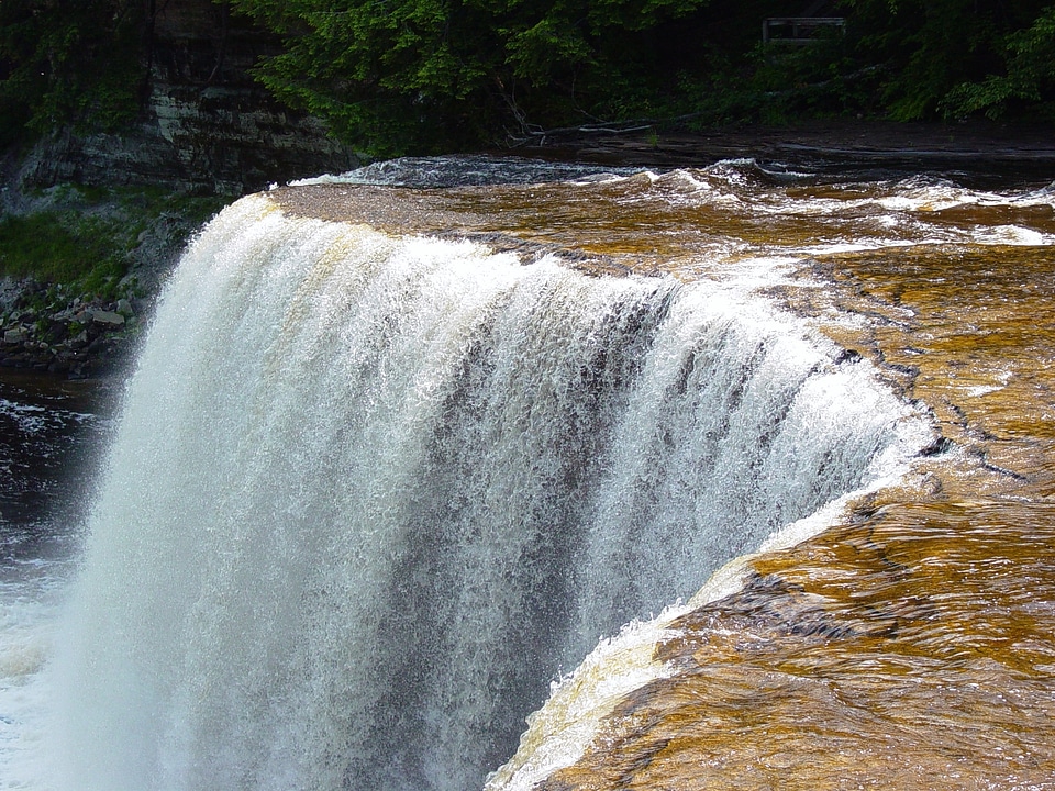 Water upper peninsula nature