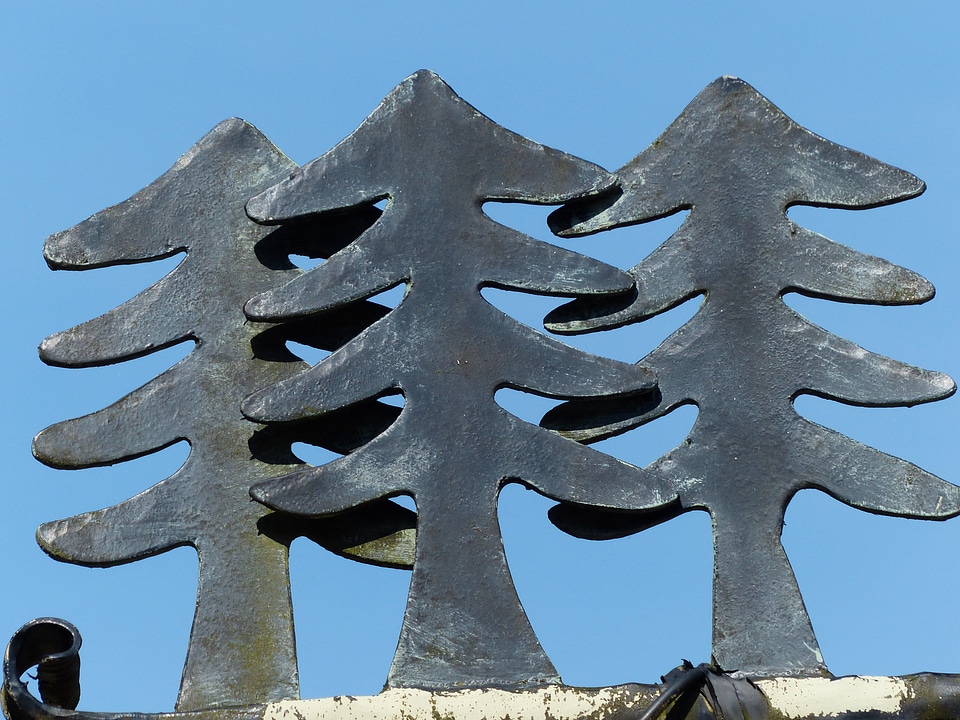 Blacksmithing wrought iron metal