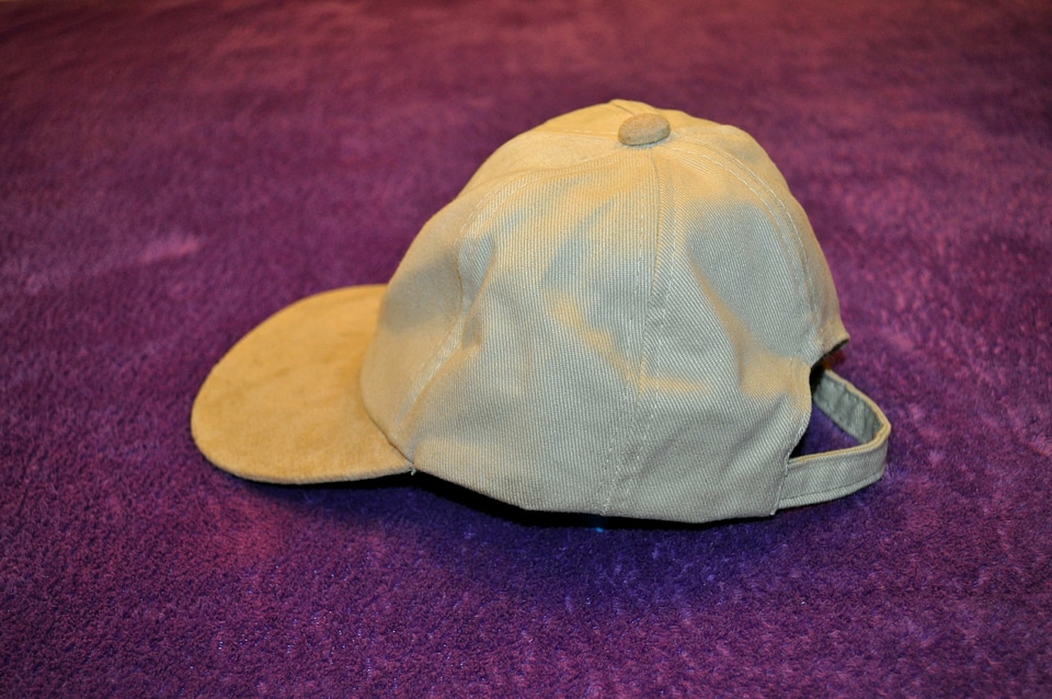 Hat white 
