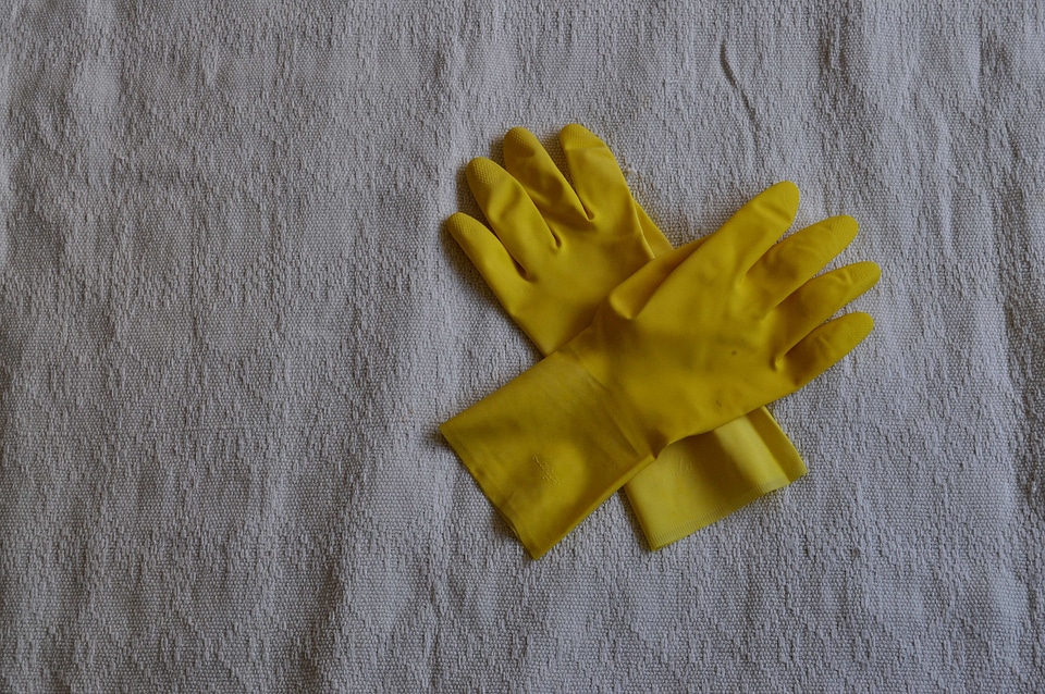 Couple gloves rubber