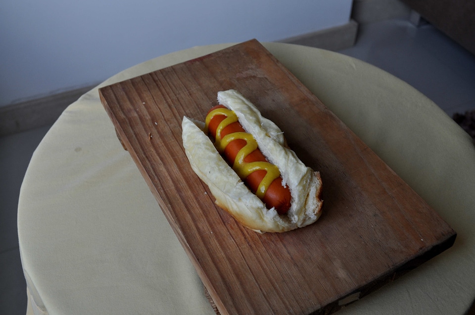 Mustard sandwich sausage