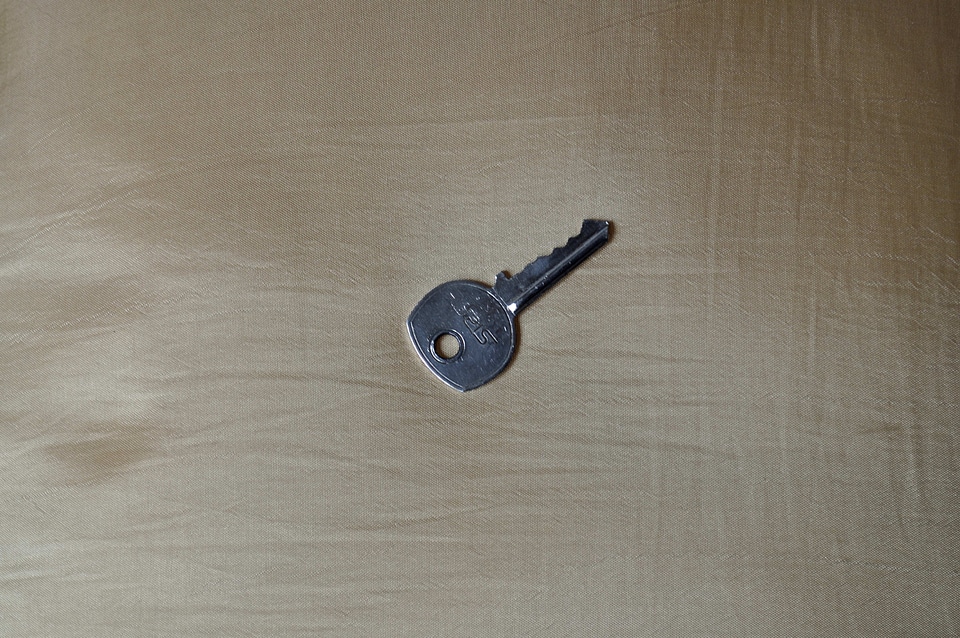 Block fastener iron