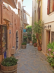 Architecture green pots