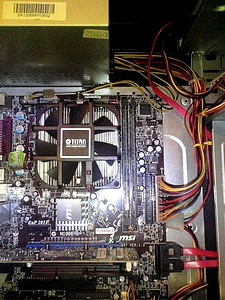 Computer motherboard 