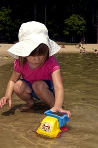 Beautiful female child lakes