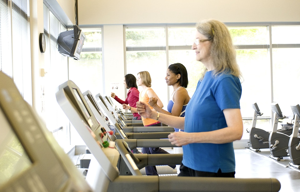 Aerobe exercise woman
