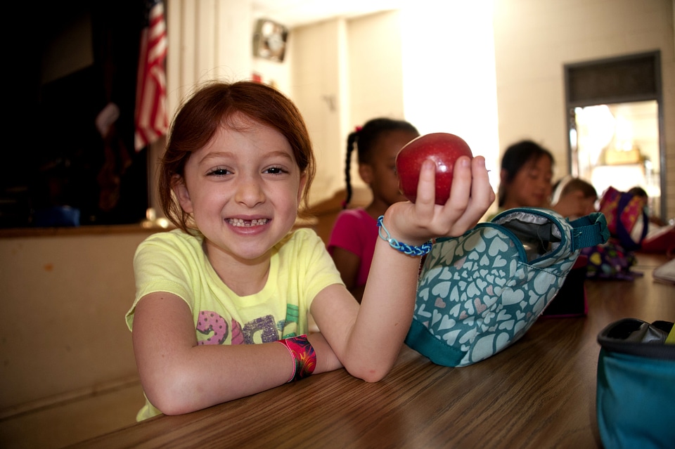 Apple delicious female child