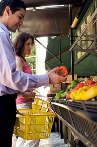 Husband market road photo