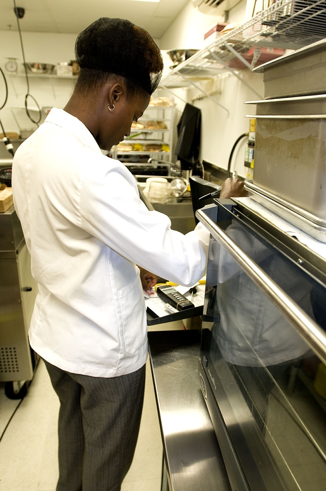 Health pathogen transfer