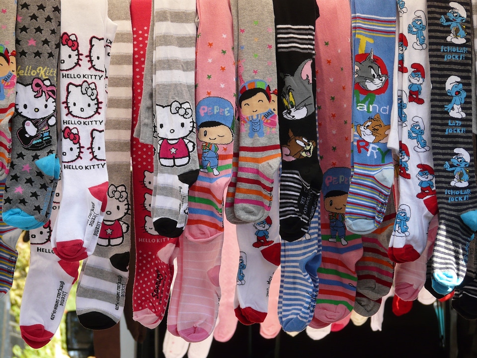 Market clothing garments