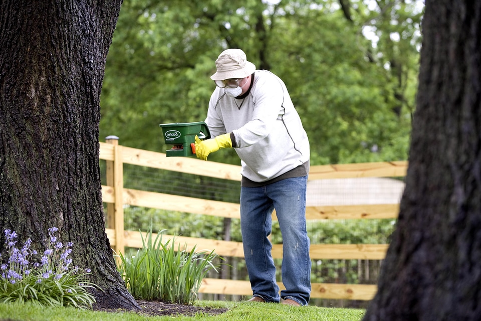 Garden husband labor