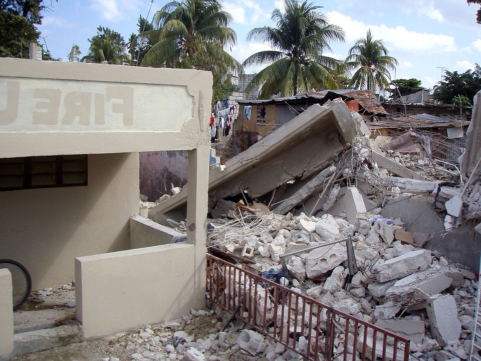 Damage devastating earthquake