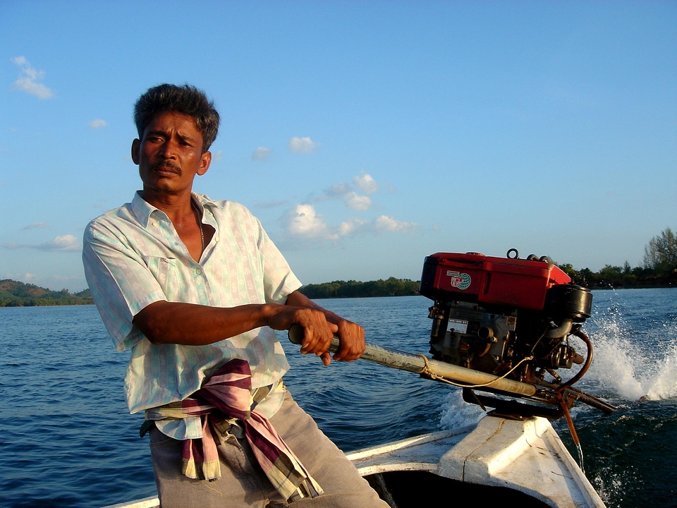 Boats efforts fishery