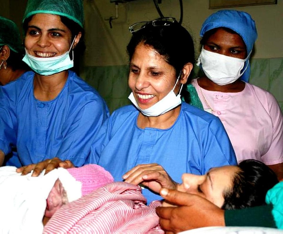 Doctor female nurse