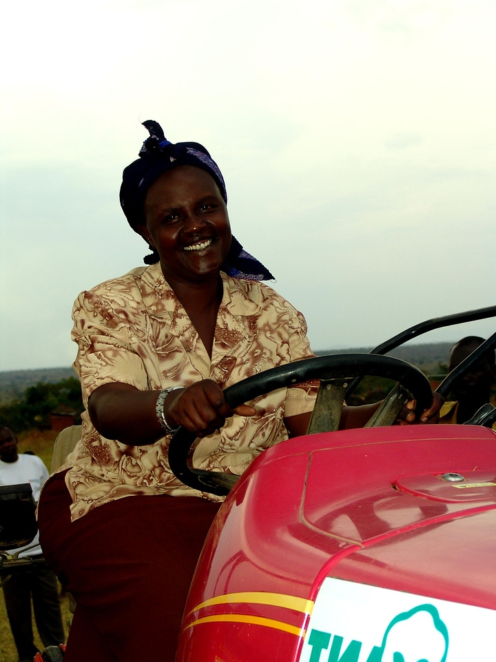 Driver female tractor