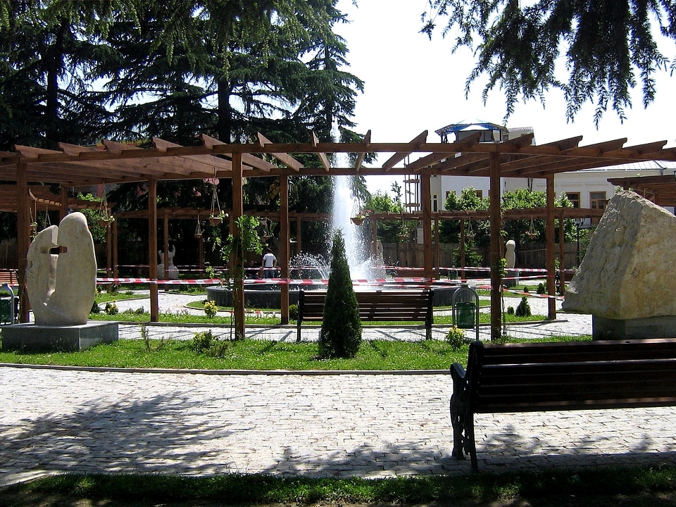Benefit city local