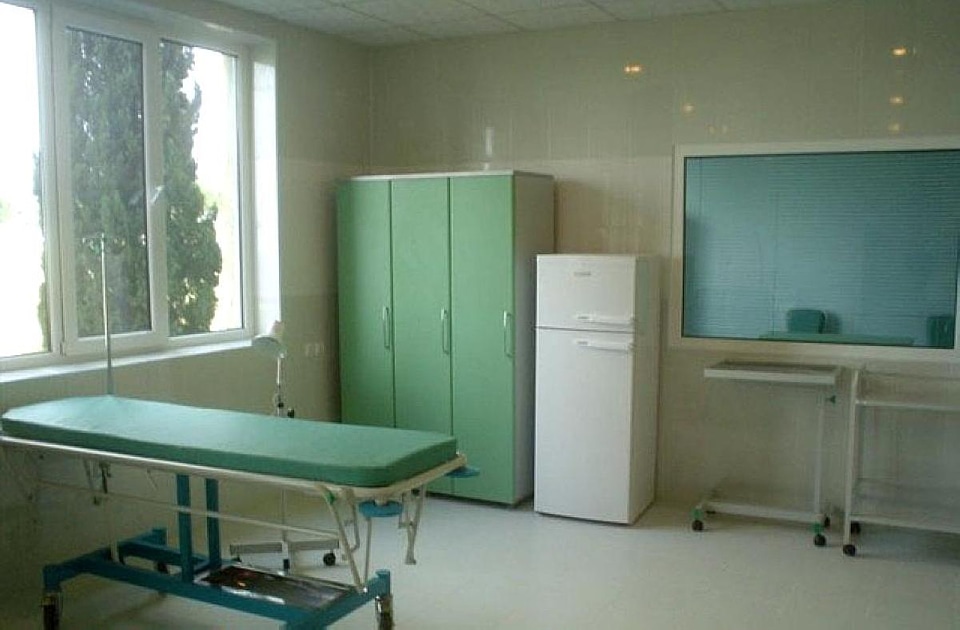 Emergency emergency room hospital