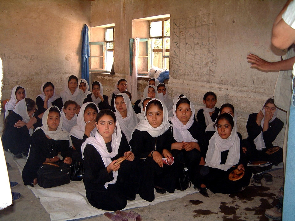 Afghanistan education food