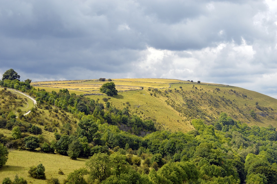 English footpath country