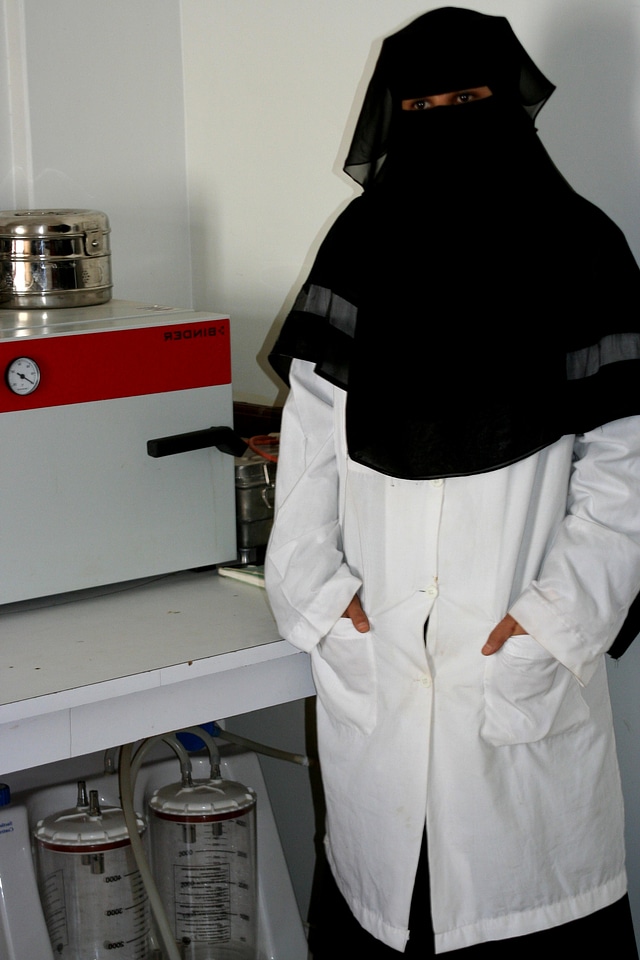 Doctor equipment female