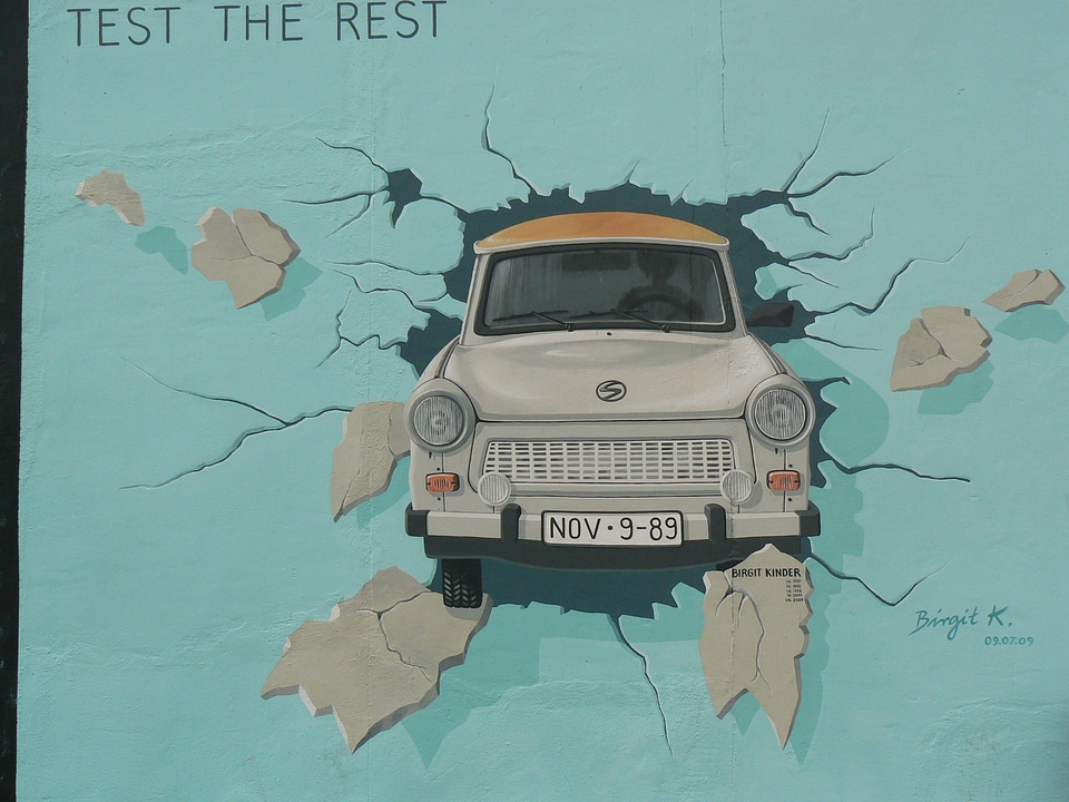 Car painting street