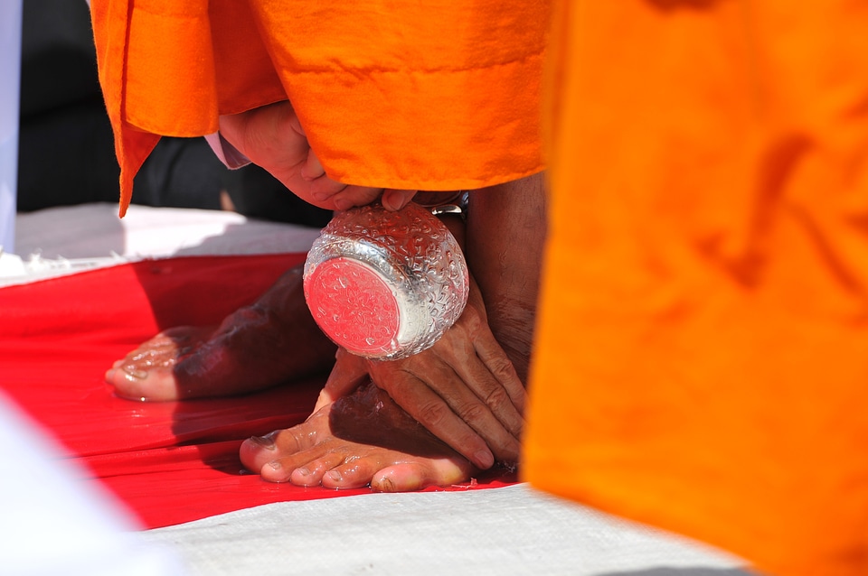 Feet toes buddhists monks photo