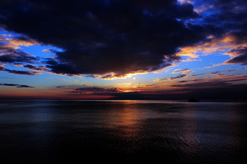 Ocean sea reflections
