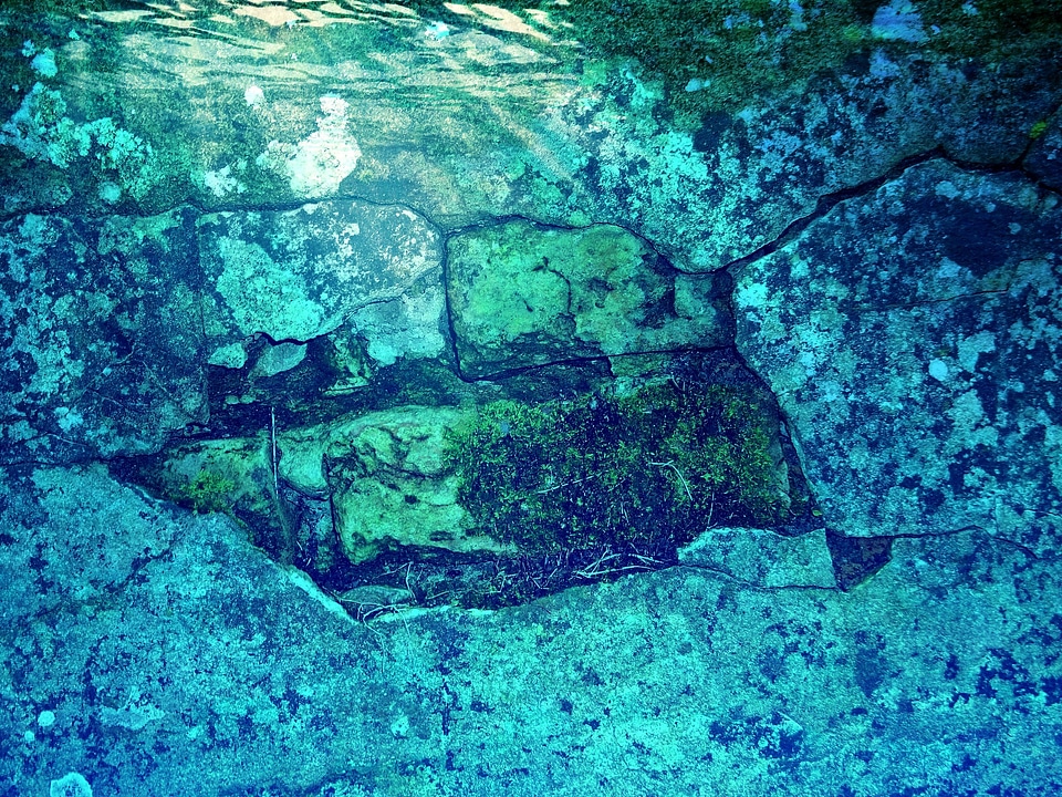 Water wall mysticism