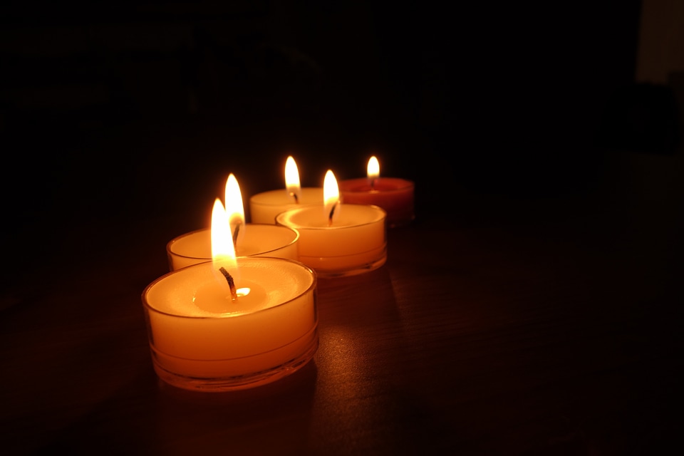 Wax candlestick wick