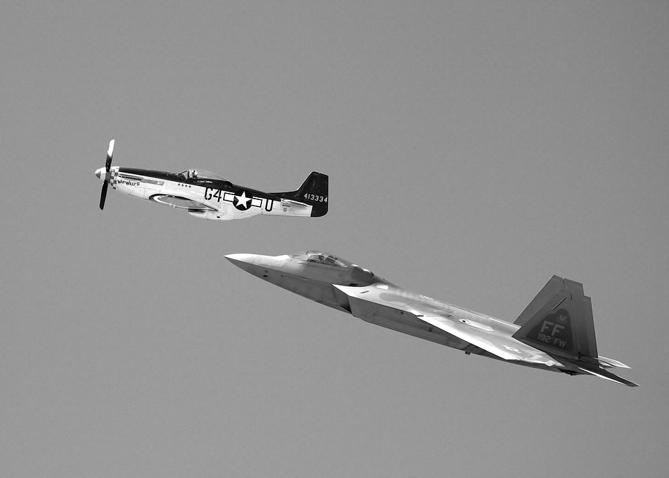Military jets thunderbirds aircraft