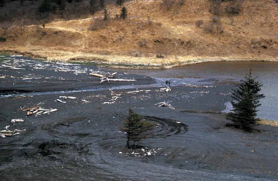 Gravel location river