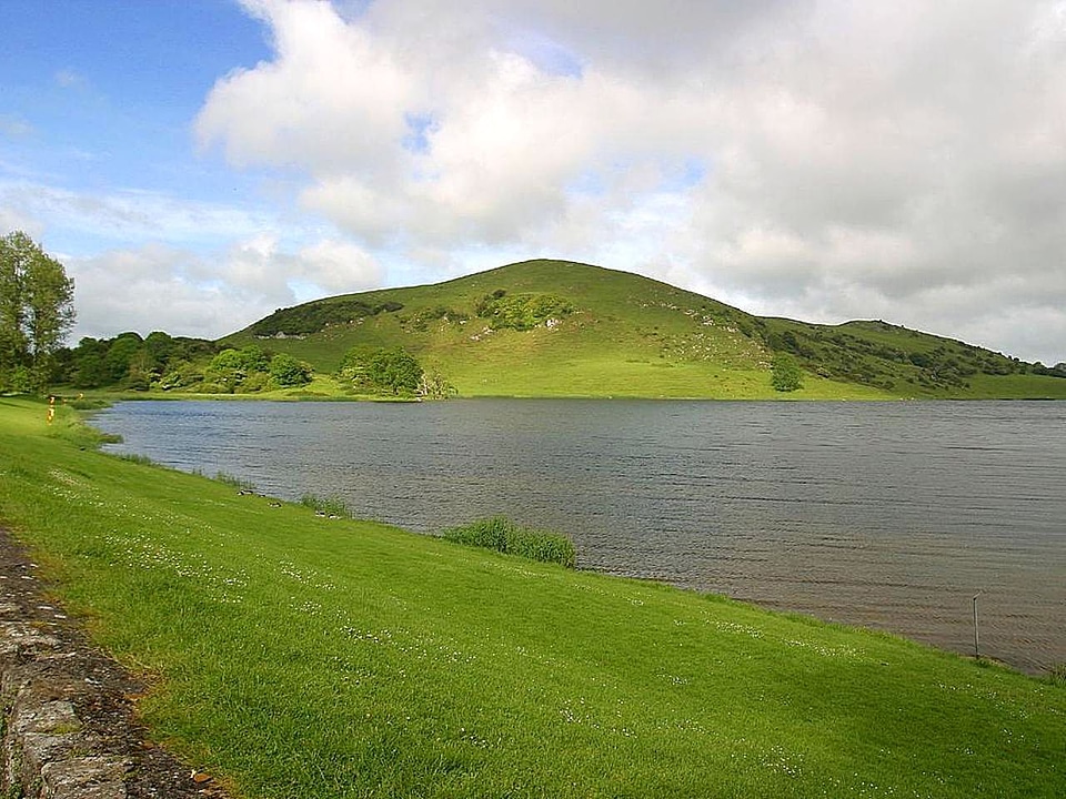 Greenery lakes 