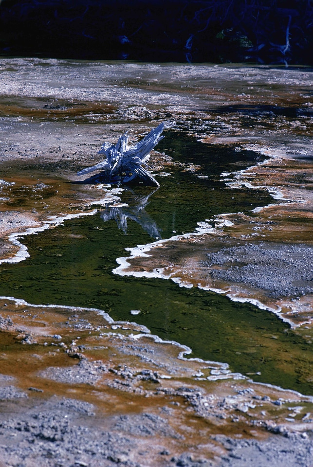 Dead departure geyser