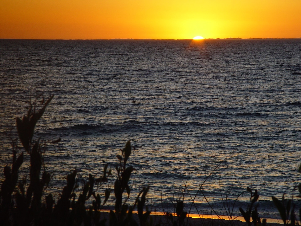Island sunset 