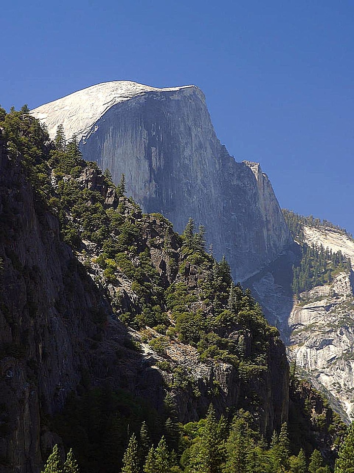 Half mountain 