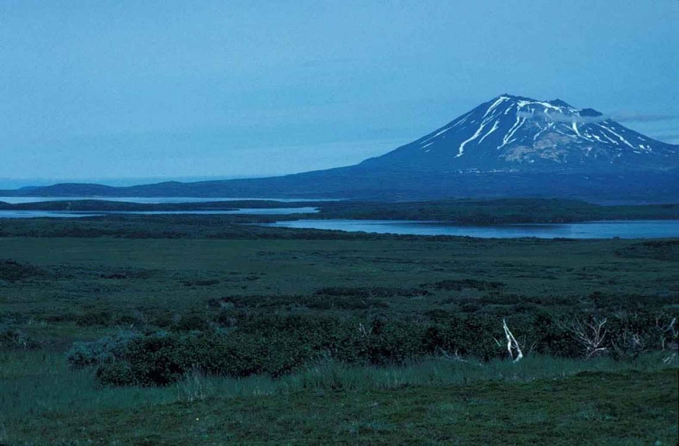 Alaska lake peninsula
