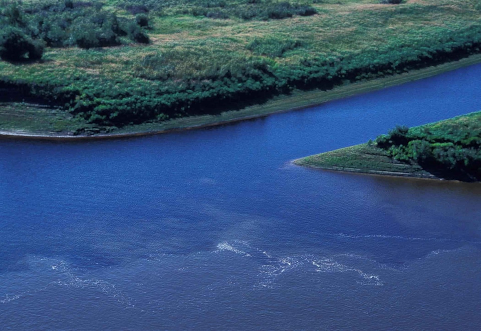 Arroyo cross section river